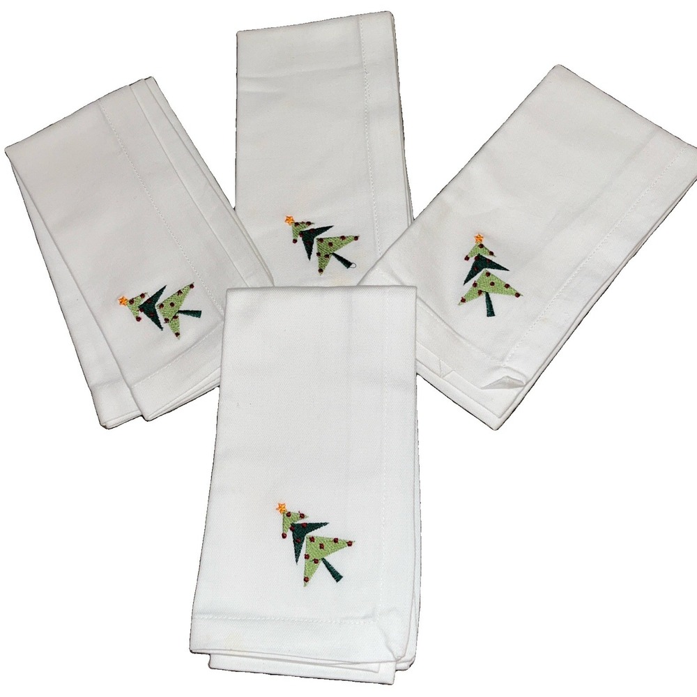 Seven Hills Imports Holiday Tree 4 placemats 100% cotton Red Green Minimalist